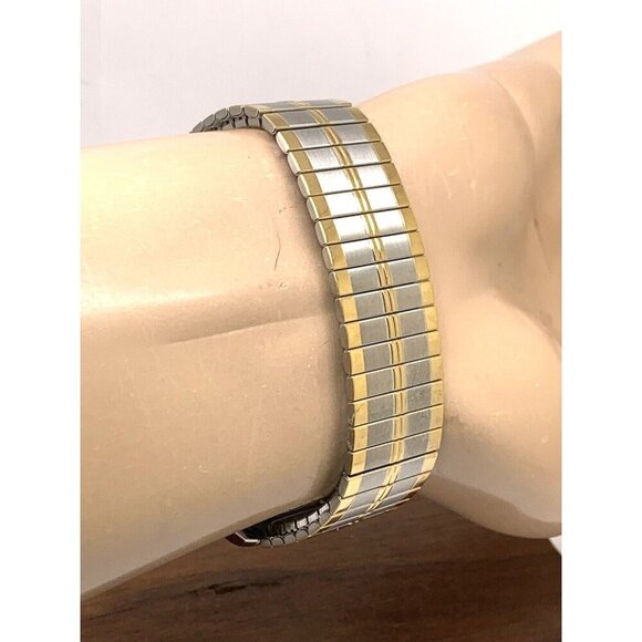 Armitron Men's Watch 20/4591TT Black Dial Quartz Two Tone Stainless Steel 39mm - Picture 12 of 14